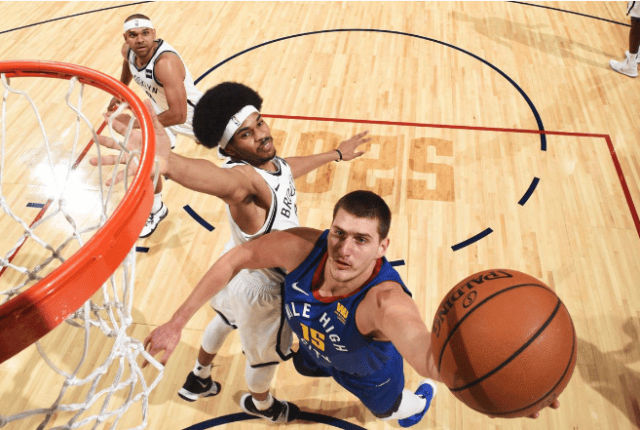 施洛特贝克：对阵顶级球队每个错误都会被惩罚，我们还需提升（施洛特贝克：面对强队容不得差错，我们还有提升空间）