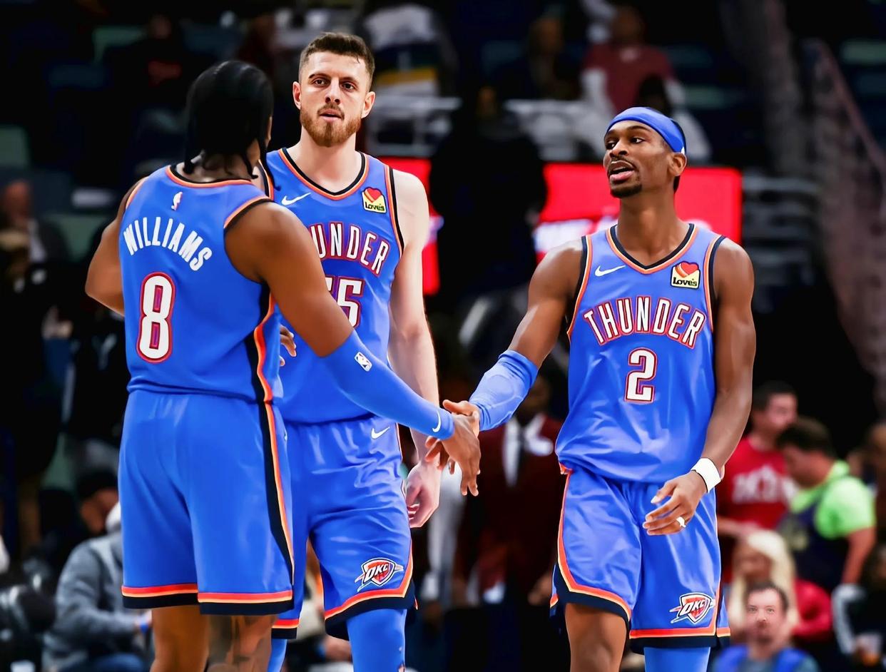 萨拉赫怒怼利物浦，欧文紧急发声引发热议！（萨拉赫怒批利物浦，欧文火速回应引爆热议！）