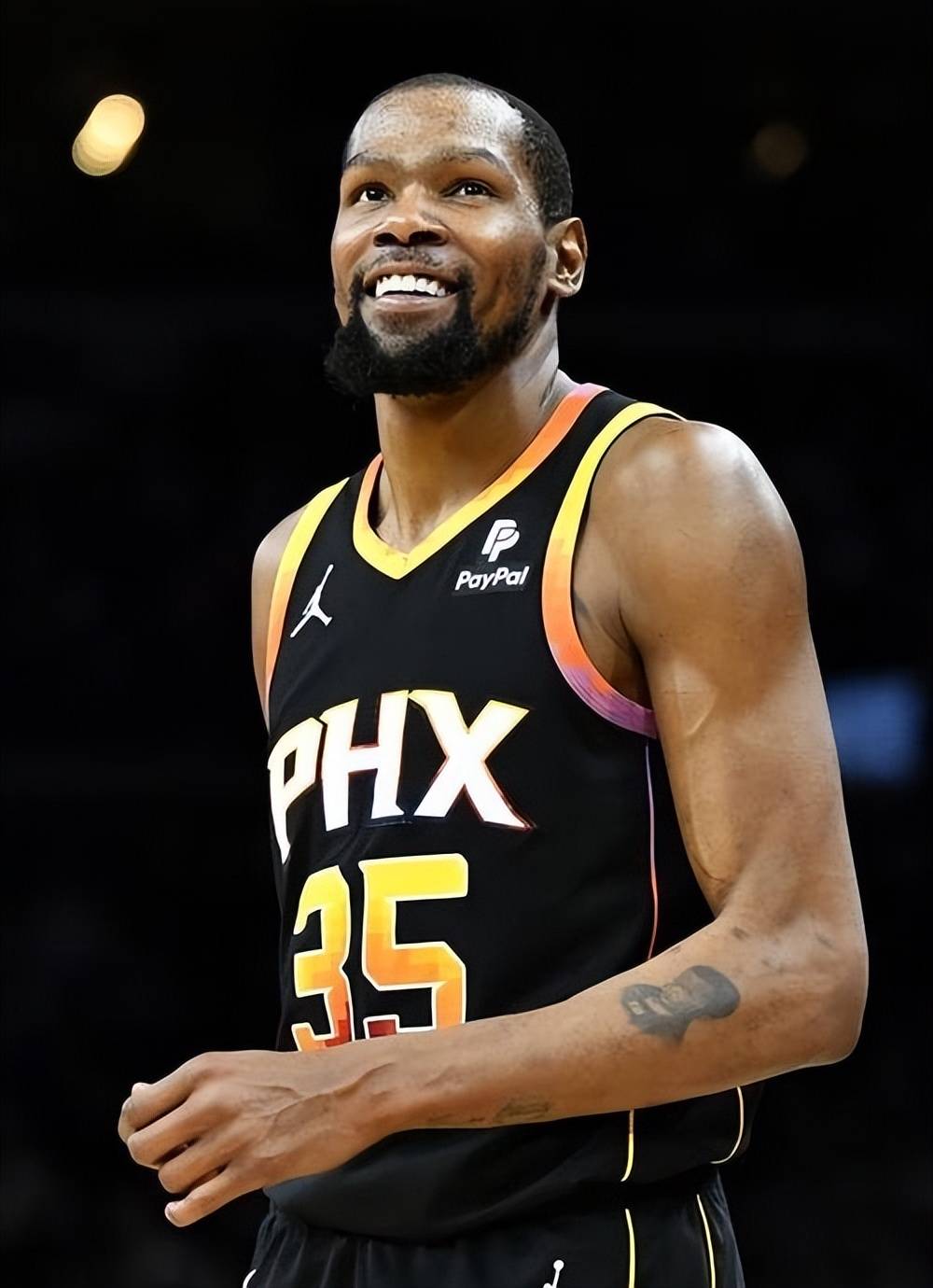 西裁委会主席：对金特罗的吹罚很满意，他能再执法皇马的比赛（西班牙裁委会主席：认可金特罗判罚，允许其继续执法皇马比赛）