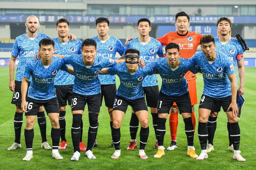 以约66亿