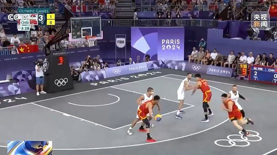 弗里克：没做好逼抢；我们不想用低位防守并靠反击1-0取胜（弗里克：逼抢执行不佳；我们不想靠低位防守与反击拿到1-0）