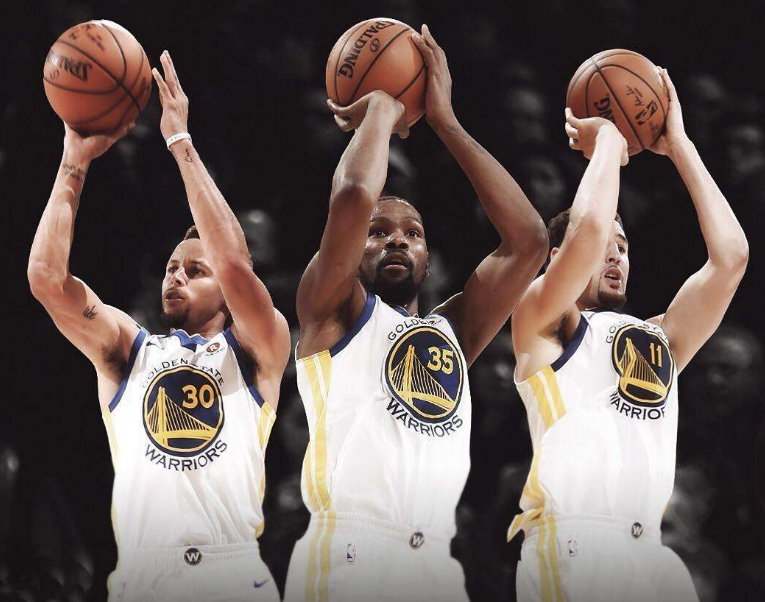 篮球勇士替补球员出色发挥获赞（勇士替补发挥亮眼获赞）